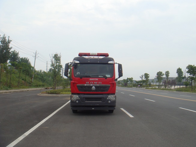 豪沃T5G森林消防车（5吨）图片