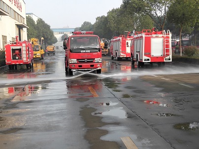 东风多利卡消防车