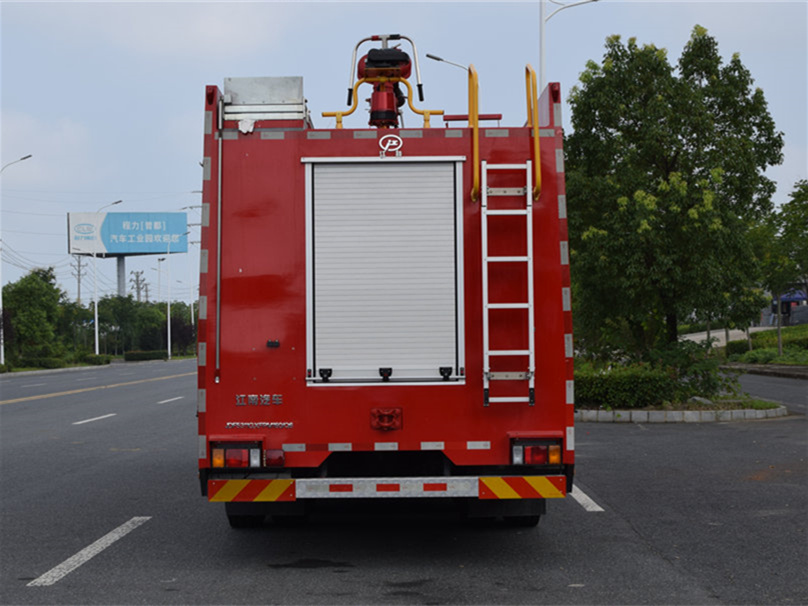 庆铃后双桥泡沫消防车（16吨）图片
