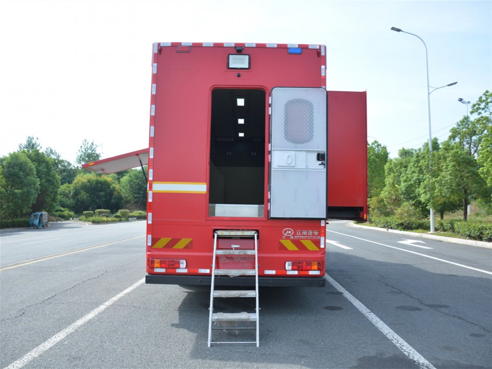 JDF5150TXFXC08宣传消防车图片